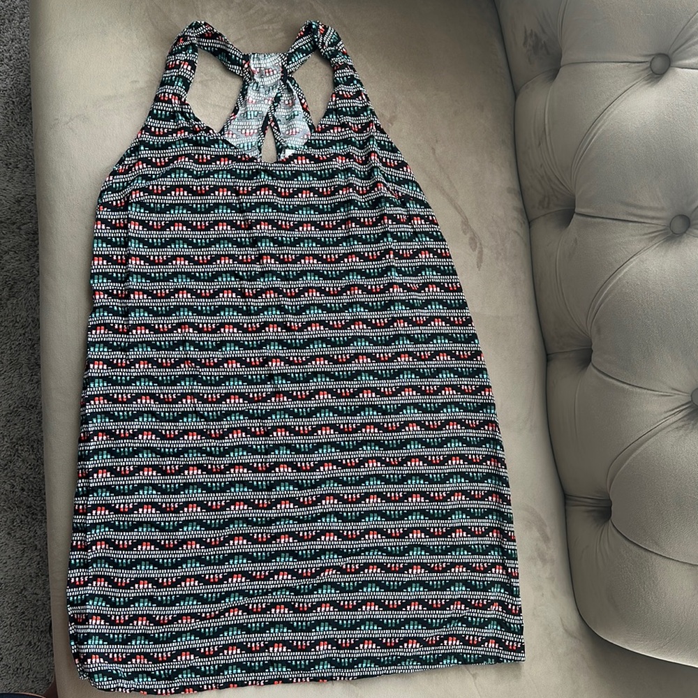 Old navy tank dress. Black, orange, green, white, blue. Size small.